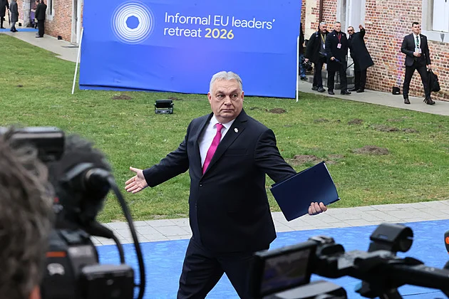 Jsem terčem kampaně v ruském stylu, říká Orbánův sok o videu sexu s expřítelkyní