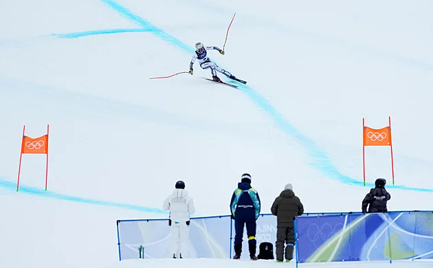 Prkno jsem nezkusila. A já utrhla přezku! Sokyně Ledeckou obdivují, pádu navzdory