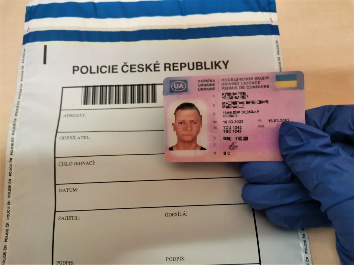 Cizinec v České republice rozjel byznys s paděláním dokladů a na půl roku se vytratil na Kypr. Po návratu ho čekalo nemilé překvapení