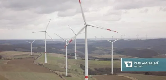 S Green Dealem je to jako s nástupem komunistů. Hynek Beran o „větrných kolchozech“