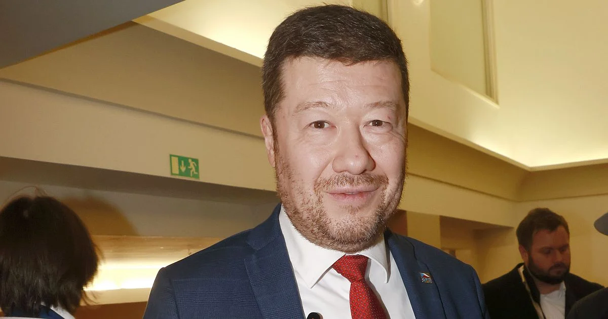 Stavba za 20 milionů Kč a 39 místností, které vytvářejí dojem bludiště: Nad domem Tomia Okamury sousedi kroutí hlavou