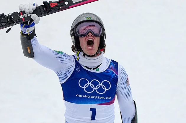 Brazilský šok v Alpách. Braathen vyhrál obří slalom a v pozadí je rozchod s norským svazem