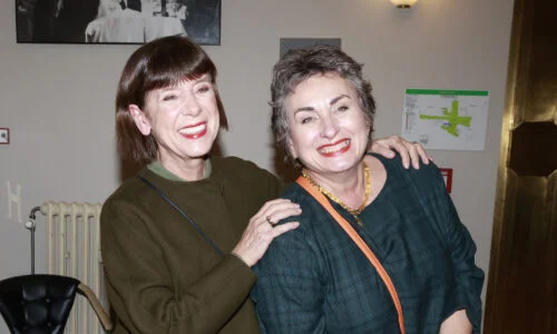 Devět měsíců po smrti manžela se zase směje naplno. Andrea Bartošková laškovala s manželkou Polívky