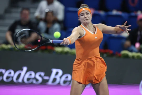 Tenistka Muchová porazila Mbokovou a ovládla turnaje WTA1000 v Dauhá