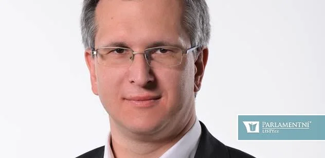 Šulda (KSČM): Petr Pavel aktivně přikládá pod kotel