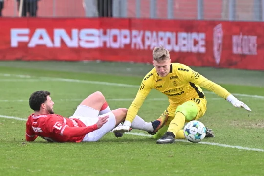 Jablonec zvítězil v Pardubicích a je opět třetí před Plzní