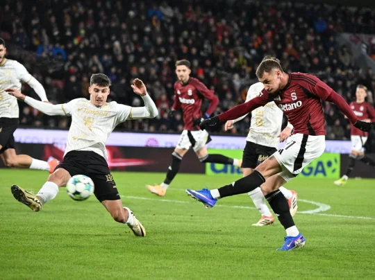 Sparta porazila doma Hradec Králové 2:0, obě branky dal Haraslín