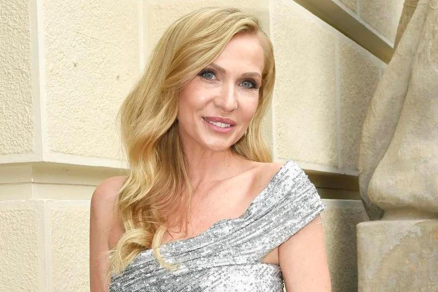 Ochotská zmizela ze sítí: dcera podstoupila akutní operaci, Instagram jí mezitím převzali hackeři