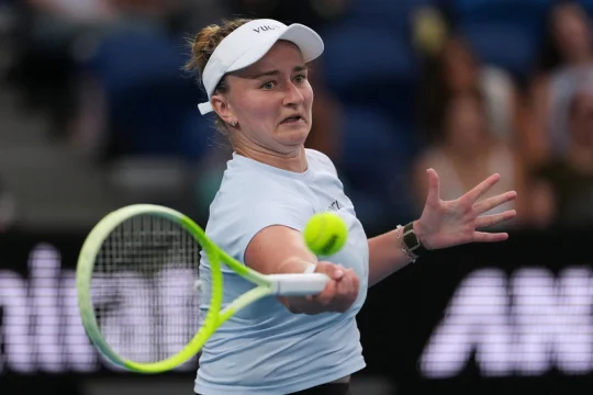 Krejčíková kvůli zranění před druhým kolem odstoupila z turnaje v Dubaji