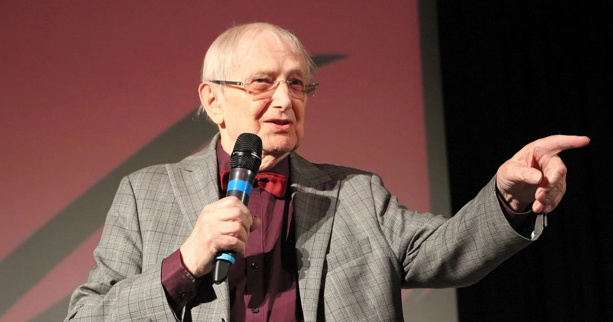 Jiří Suchý připustil, že by se byl býval stal komunistou: Podle něj není všechno tak černobílé