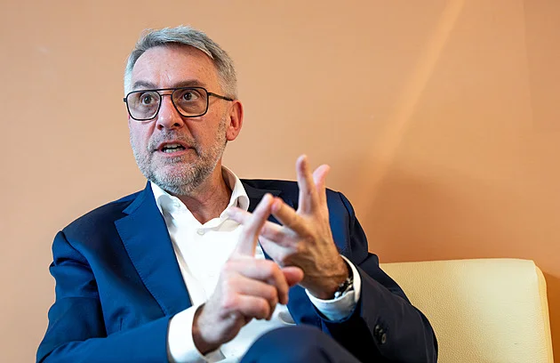 Metnar představí priority svého resortu, vystoupí i šéfové policie a hasičů