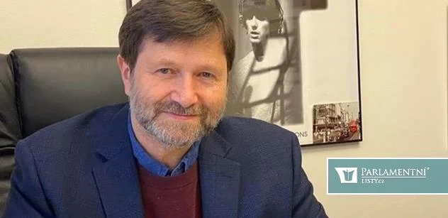 Hrušínský k vládě: „Mluvili by jinak, kdyby na ně Rusové házeli bomby.“