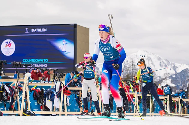 Biatlon ONLINE: Ženy jedou štafetu. Začíná Jislová, finišuje Vinklárková