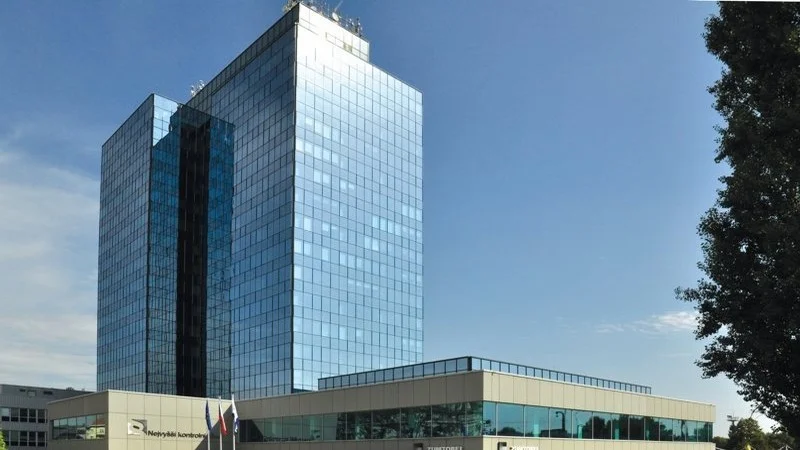 Mrakodrap pro Ministerstvo obrany za 103 milionů ročně. NKÚ se diví, zváží kontrolu