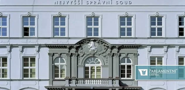 Nejvyšší správní soud vyhověl kasační stížnosti odvolaného děkana Miroslava Ševčíka