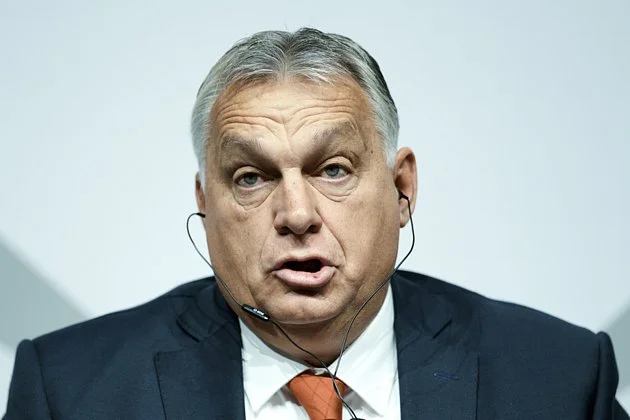 Skandál v Maďarsku: Samsung se za pomoci Orbánovy vlády snažil umlčet novináře
