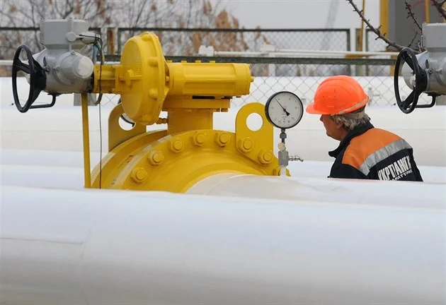 Maďarsko hrozí zastavením exportu elektřiny a plynu na Ukrajinu. Důvodem je Družba