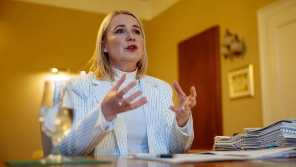 Toho ano, toho ne. Koalice pustila exministry do sněmovních funkcí, další ale zůstávají na blacklistu