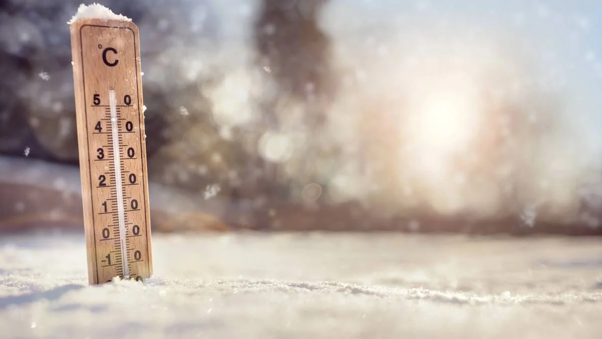 Zapomeňte na jaro. Meteorologové otočili předpověď o 180 stupňů, zase bude zle