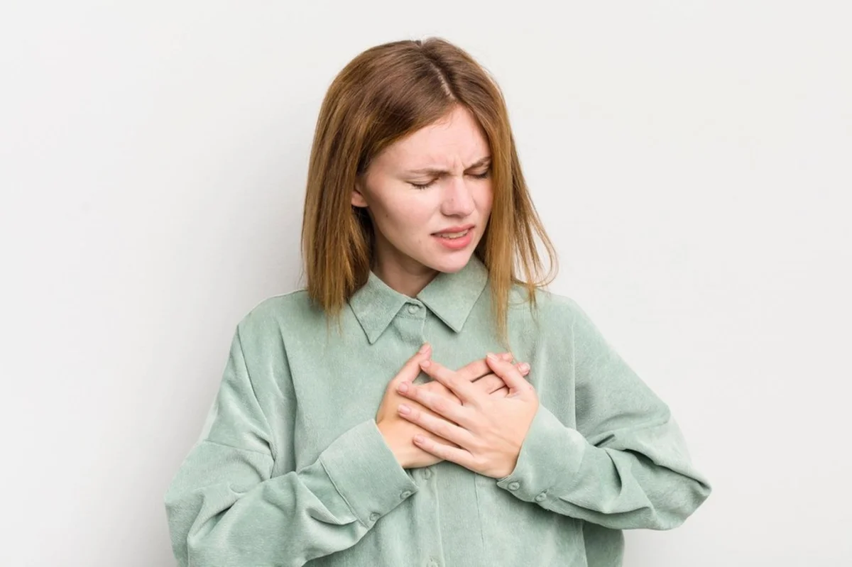 Bušení srdce ze stresu? Dejte si špenát, avokádo nebo kefír, radí kardiolog