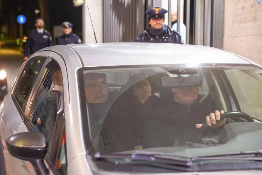 V Neapoli zemřel po transplantaci srdce chlapec, jehož osud sledovala celá Itálie