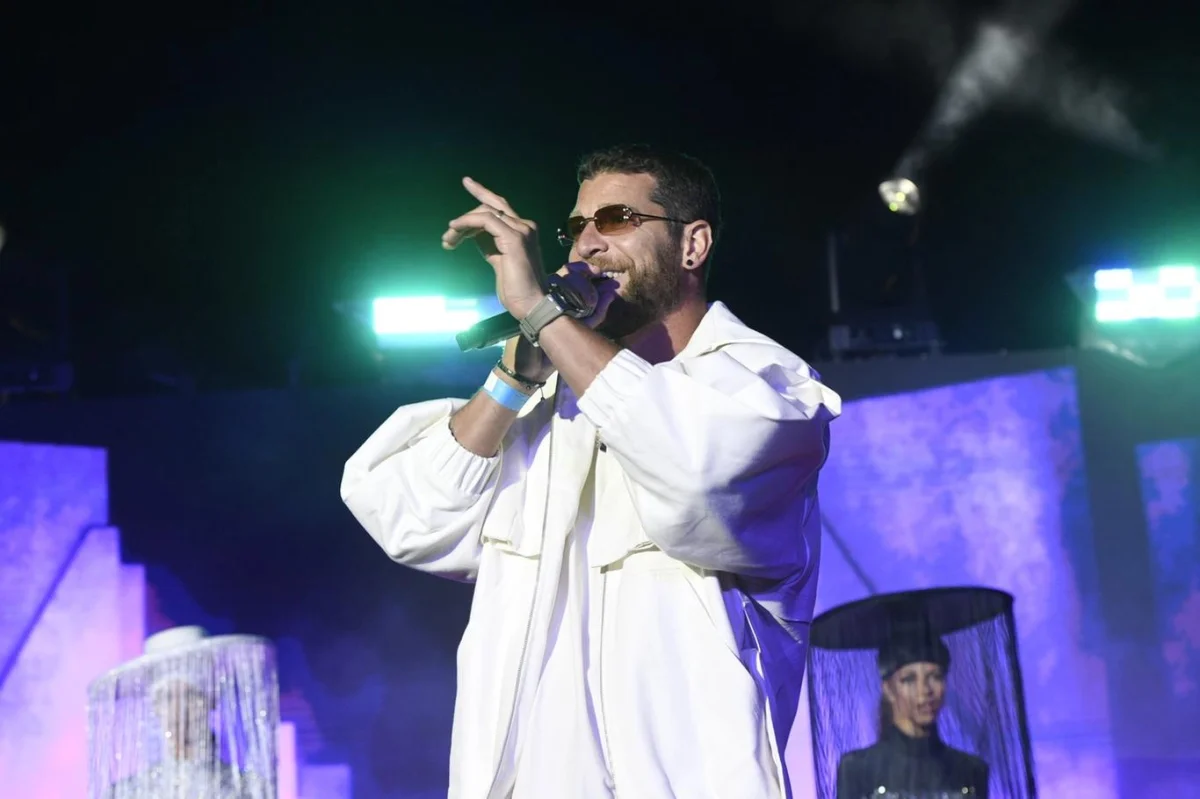 Majk Spirit prodává svou luxusní vilu v Bratislavě. Má 285 m2, pět pokojů, terasu a obří okna. Nahlédněte