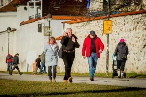 Počasí udělá otočku: Zima ještě kousne, pak přijde rychlé oteplení