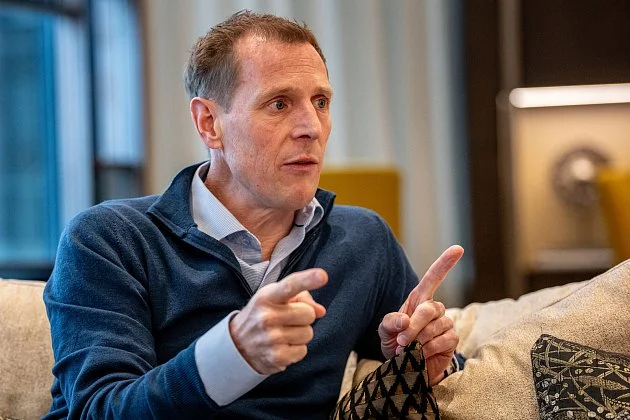 Blondýna dráždila olympiádu. Tryskáč? Potřebujeme takové hvězdy, říká legenda