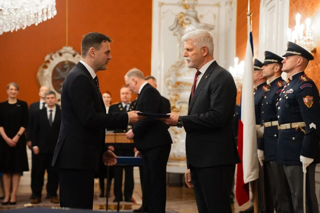 Kdo pojede do Mnichova? Pavel s Macinkou s sebou vezmou dalšího ministra