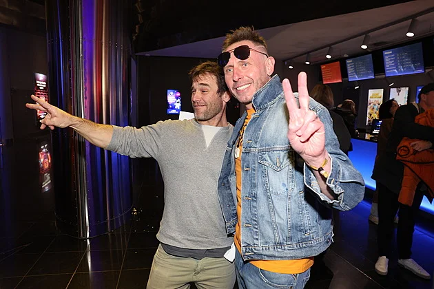 Zrada v první epizodě Asia Express: Miloš z Rychlé roty schoval soupeřům batohy a rozpoutal chaos