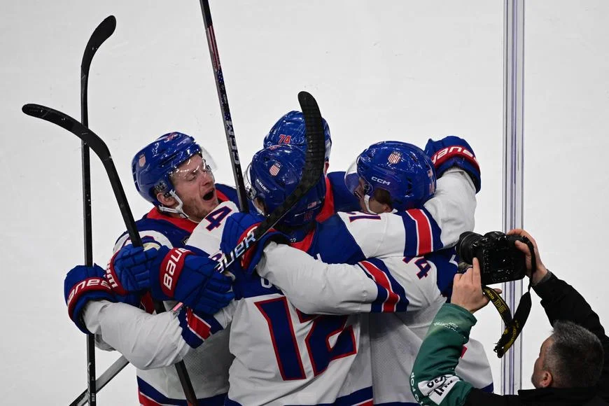 Úchvatné hokejové finále! Američané skolili Kanadu v prodloužení a jsou zlatí