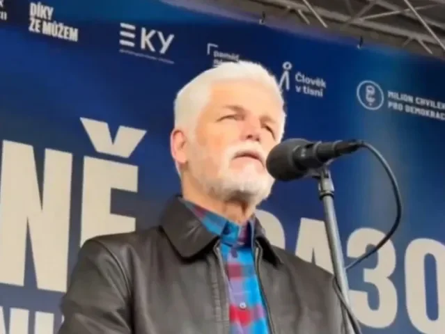 Napětí mezi Minářem a Pavlem. Prezident nechce být lídrem opozice