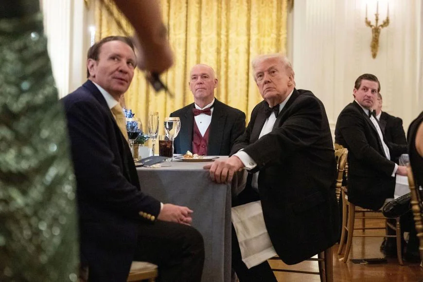 Trump oznámil, že posílá do Grónska nemocniční loď. Není jasné, co ho k tomu vedlo