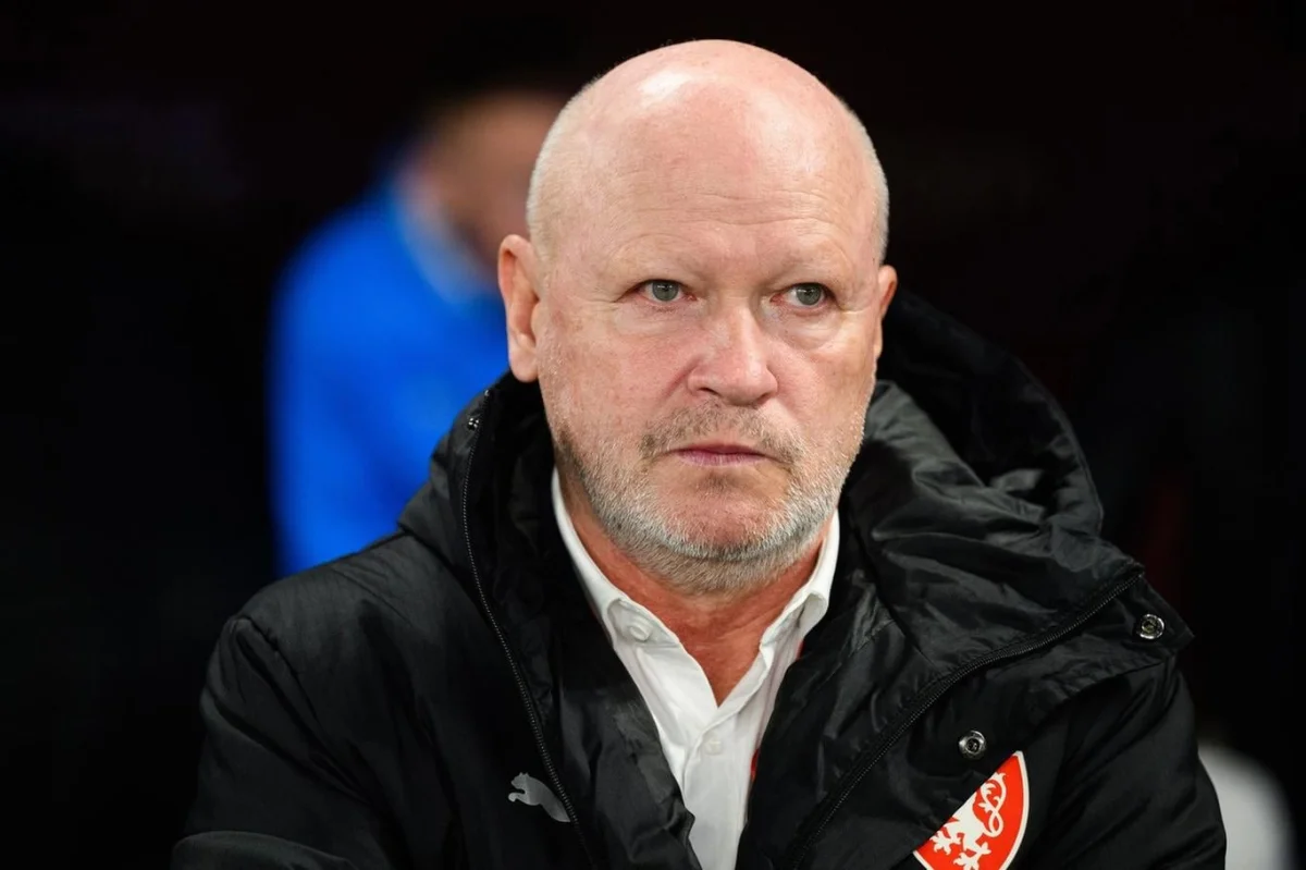 Ivan Hašek žije s manželkou ve vile v Lipencích ve francouzském stylu s japonskou místností a bazénem