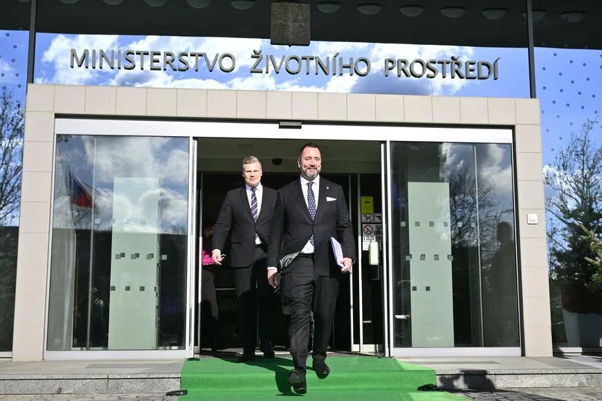 „Oprosťme se od zelené ideologie.“ Kdo je Turkův náhradník na ministerstvu životního prostředí?