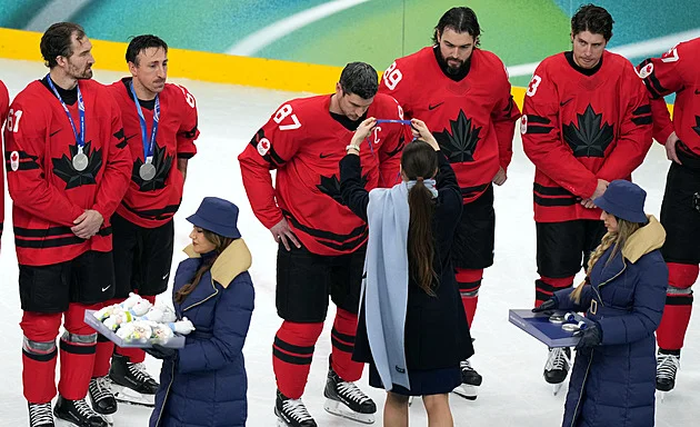 Trump se dál vysmívá Kanadě a jejím hokejistům. Zlatý gól na ZOH si přivlastnil