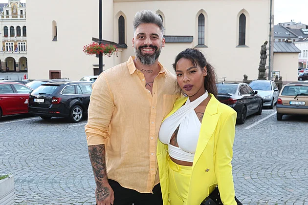 Kůrka prý vydírá Angie Mangombe: Chtěl po mě 100 tisíc, jinak prý neuvidím syna říká