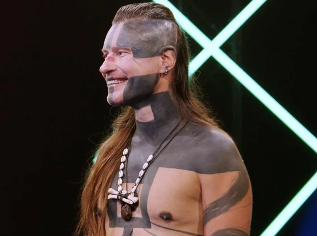 Biju chlapy za peníze, přiznává nová účastnice nahé seznamky Naked Attraction