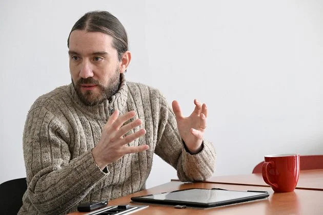 Za dva roky lze připravit kvalitního soupeře pro Pavla, říká sociolog Buchtík