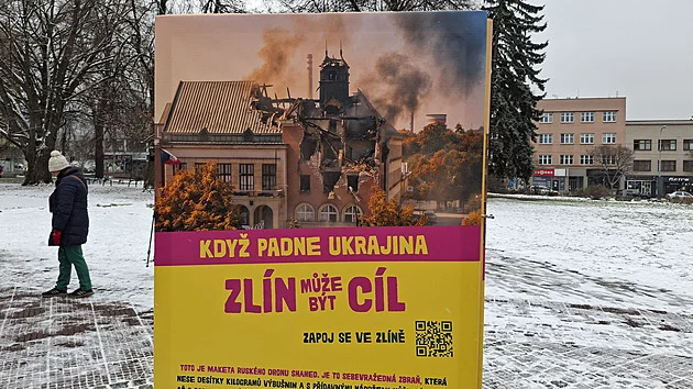 Nesmyslná válka, napsal Babiš k výročí ruské agrese. Fiala zdůraznil pomoc Ukrajině