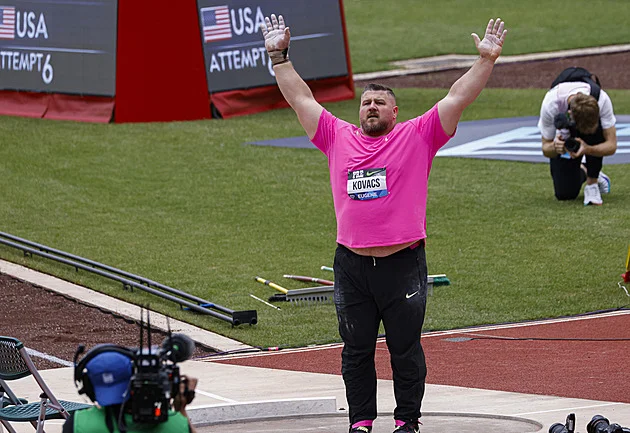 Dorazí vysněný Kovacs! Nehvizdy se těší na hvězdné koulaře, raději přikoupily maso