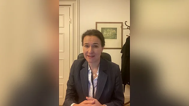 Šichtařová s videy o investicích slíbila skončit, říká Válková. Poslankyně to popírá