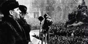 Únor 1948 i dnes ukazuje křehkost demokracie a ničivou sílu lži a manipulace