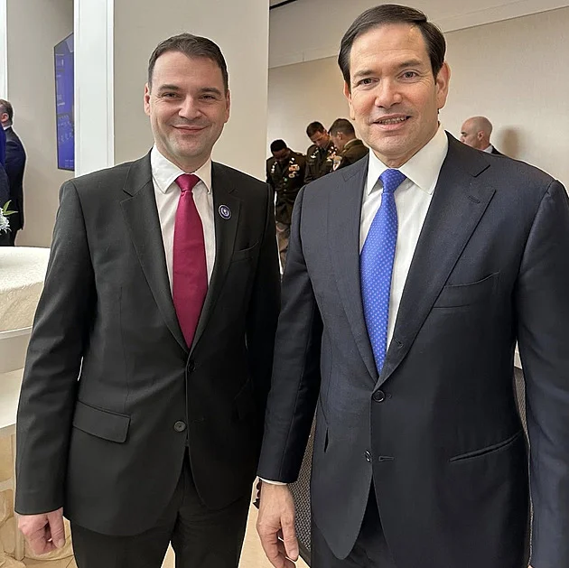 Snad se Macinkovou řečí inspiruje SPD, zní z opozice. Projev chválí i Pavlův poradce