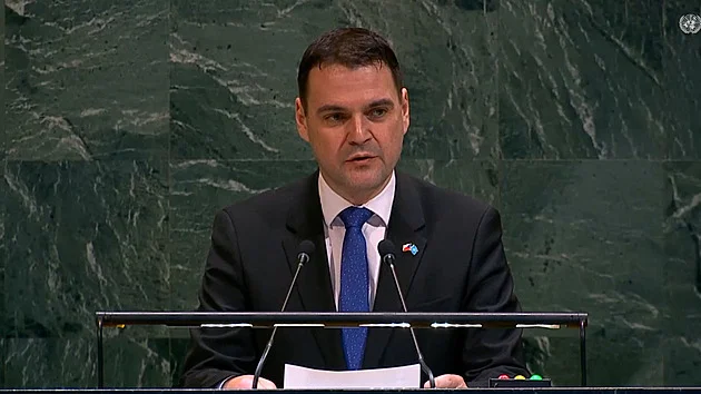 Žádná armáda nemůže zlomit vůli národa, který chce být svobodný, míní Macinka