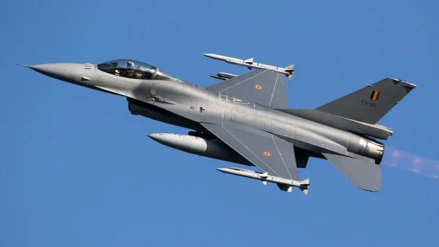 V Turecku se zřítil bojový letoun F-16. Pilot zemřel