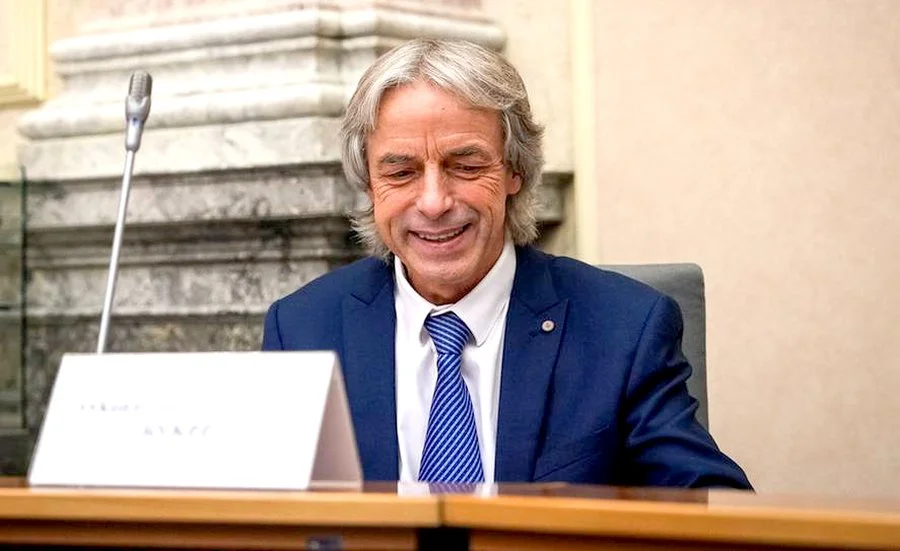 Mezi bezbřehé liberalizátory konopí na 100 % nepatřím, říká Pavel Bém