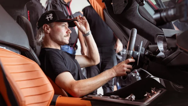 Supervzácná Alfa Romeo za 700 milionů se po pochybném prodeji za 250 korun ztratila. A nikdo neví, kde je