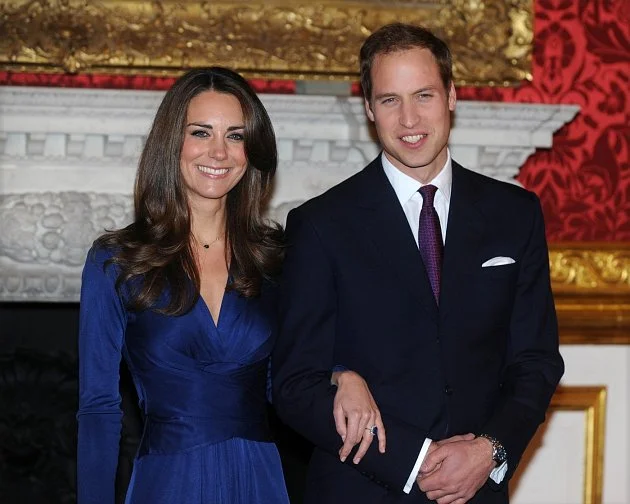 Romantické zásnuby ze dvora: Jak poklekávají skuteční princové?