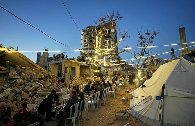 Ve zničené Gaze chtějí stavět komplex pro desítky tisíc lidí, platit ho mají Emiráty
